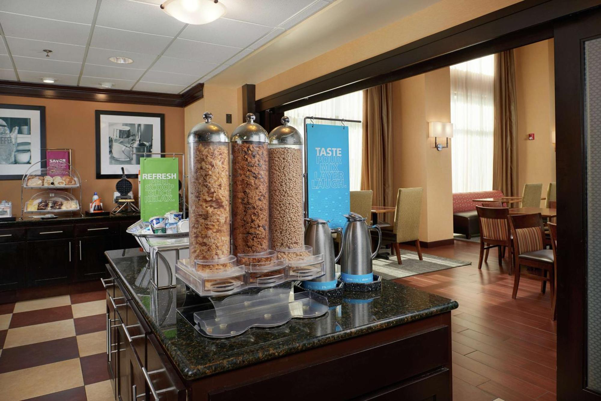 Hampton Inn & Suites Oxford-Anniston Dış mekan fotoğraf
