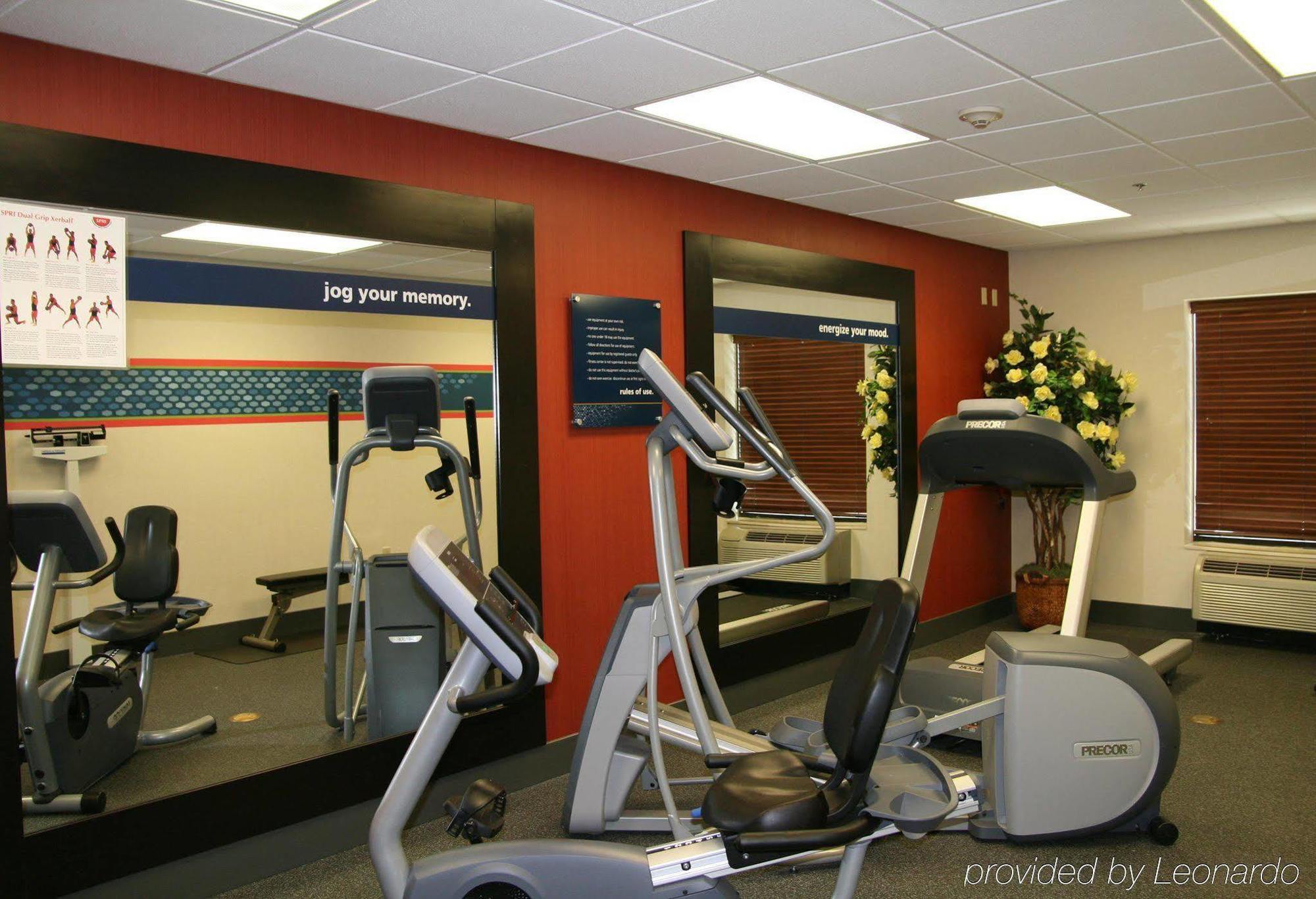 Hampton Inn & Suites Oxford-Anniston Konforlar fotoğraf