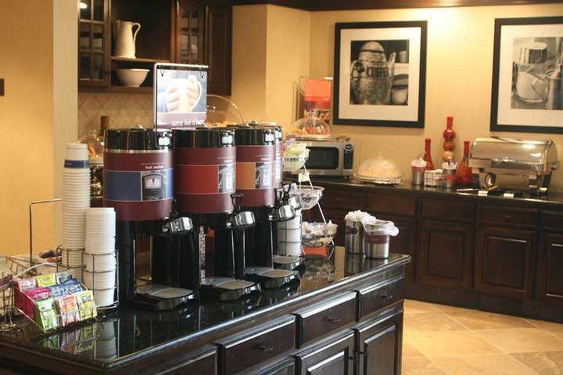 Hampton Inn & Suites Oxford-Anniston Oda fotoğraf